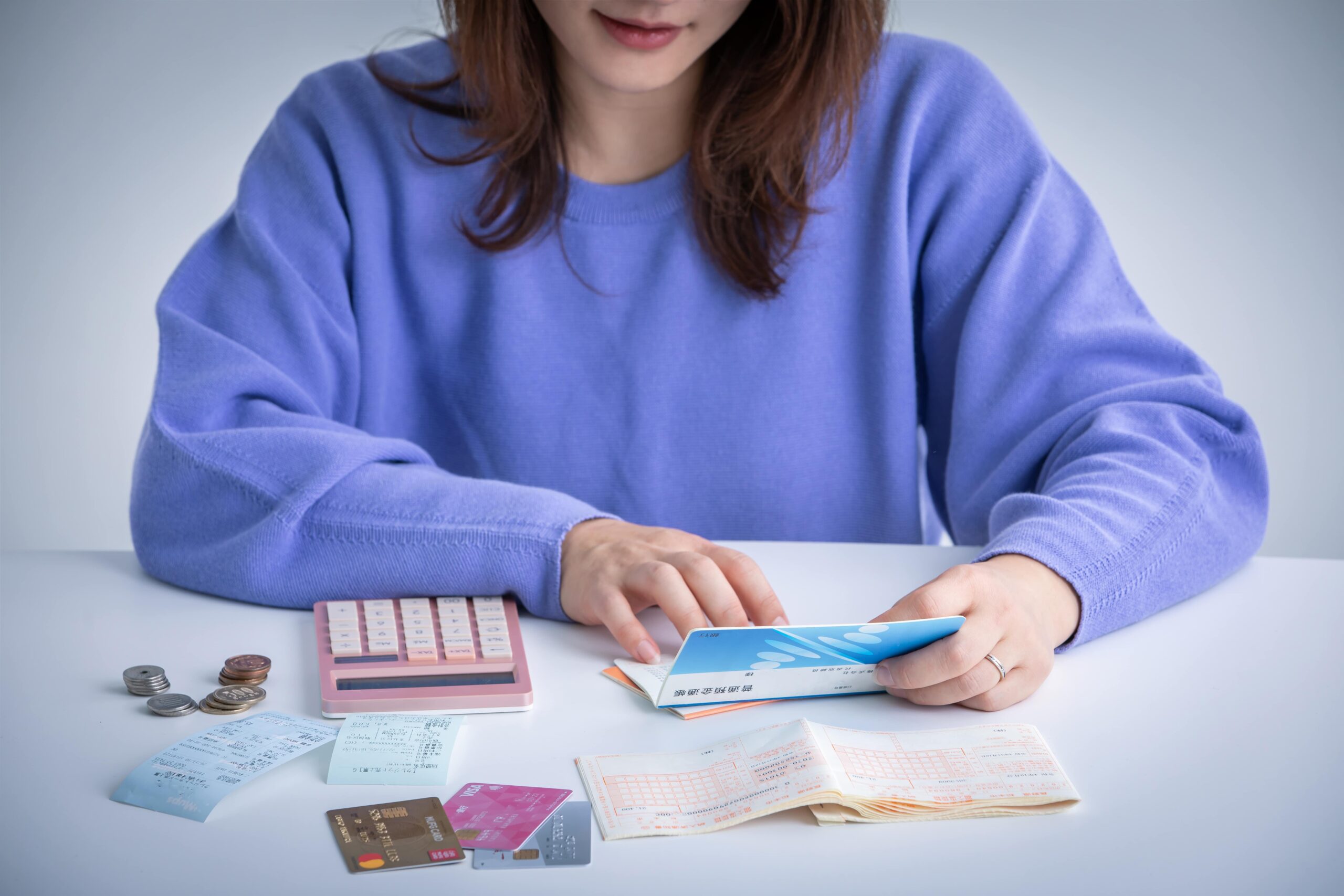 就活コラム 【2026年1月最新】新卒の年収の中央値は？月収・手取りの中央値や年収を上げる方法を解説