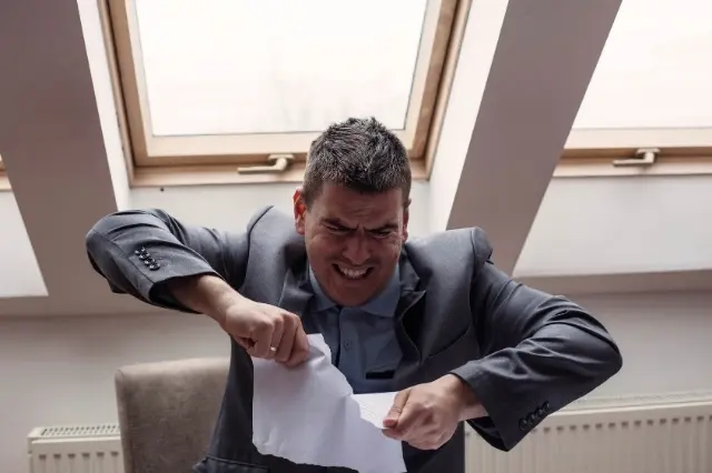 やる気が出ないから仕事を辞めたい モチベーションが上がらない原因と解決策を徹底解説 P Chan Taxi ピーチャンタクシー