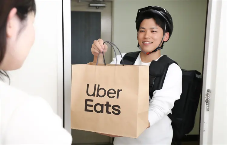 転職までの離職期間中や副業におすすめの仕事。Uber Eats(ウーバー 