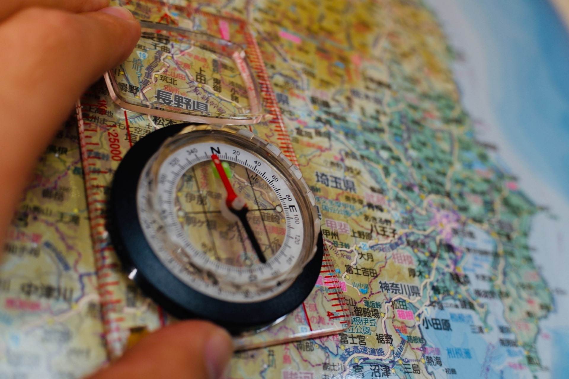 一部地域のタクシー運転手は地理試験の合格も必要