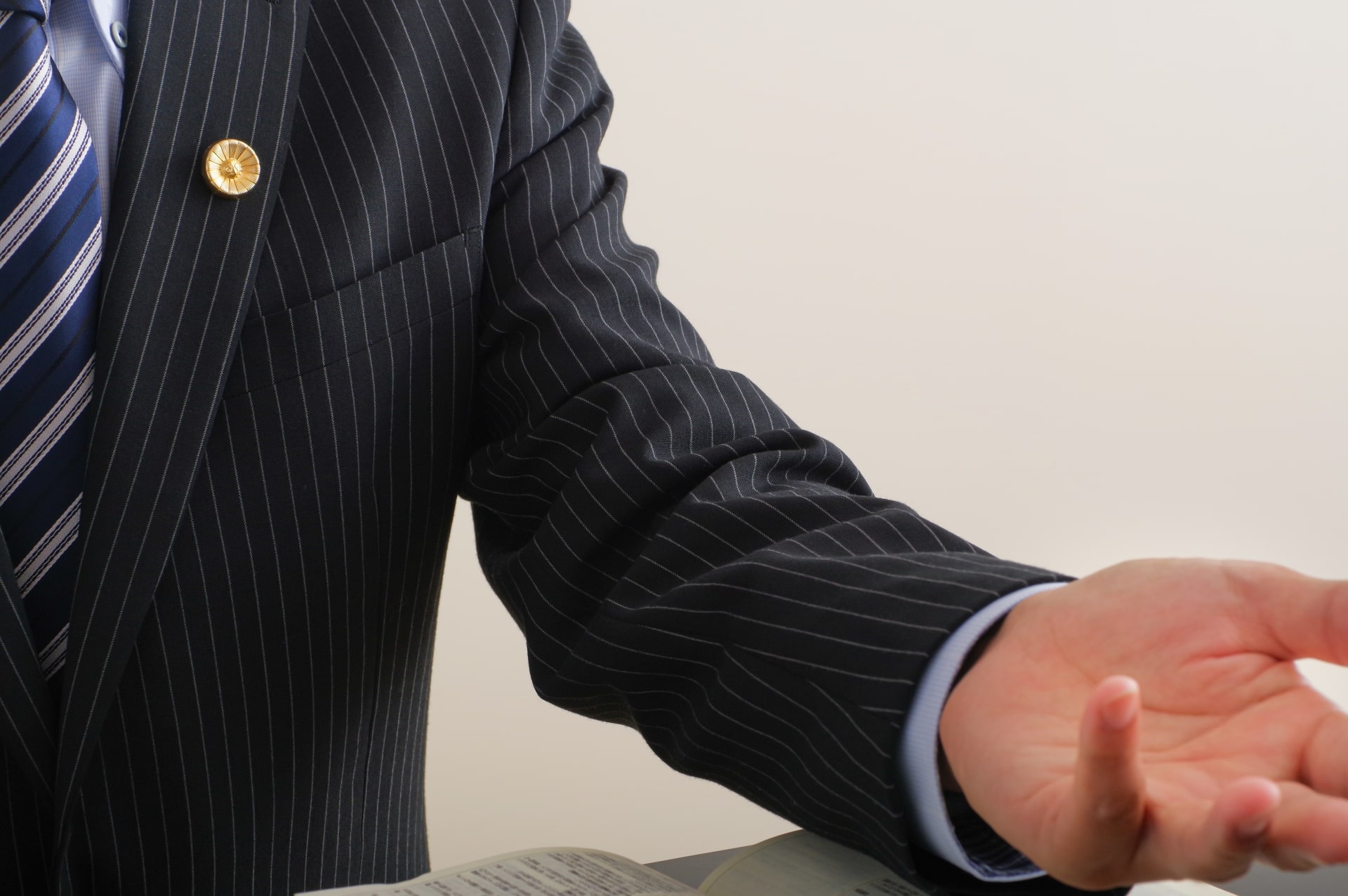 タクシー会社に入社してから求人内容が嘘だと気づいたときの対処法