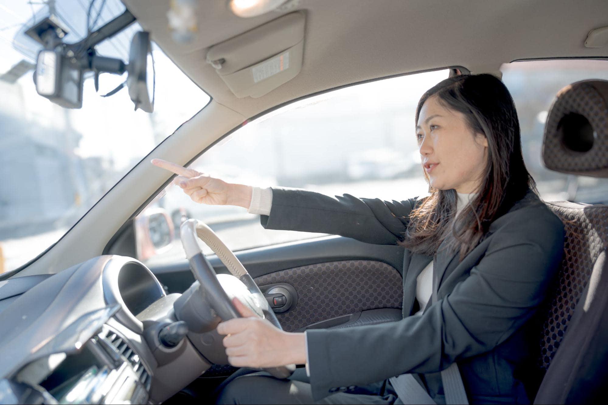 20代のタクシー運転手が増えている理由